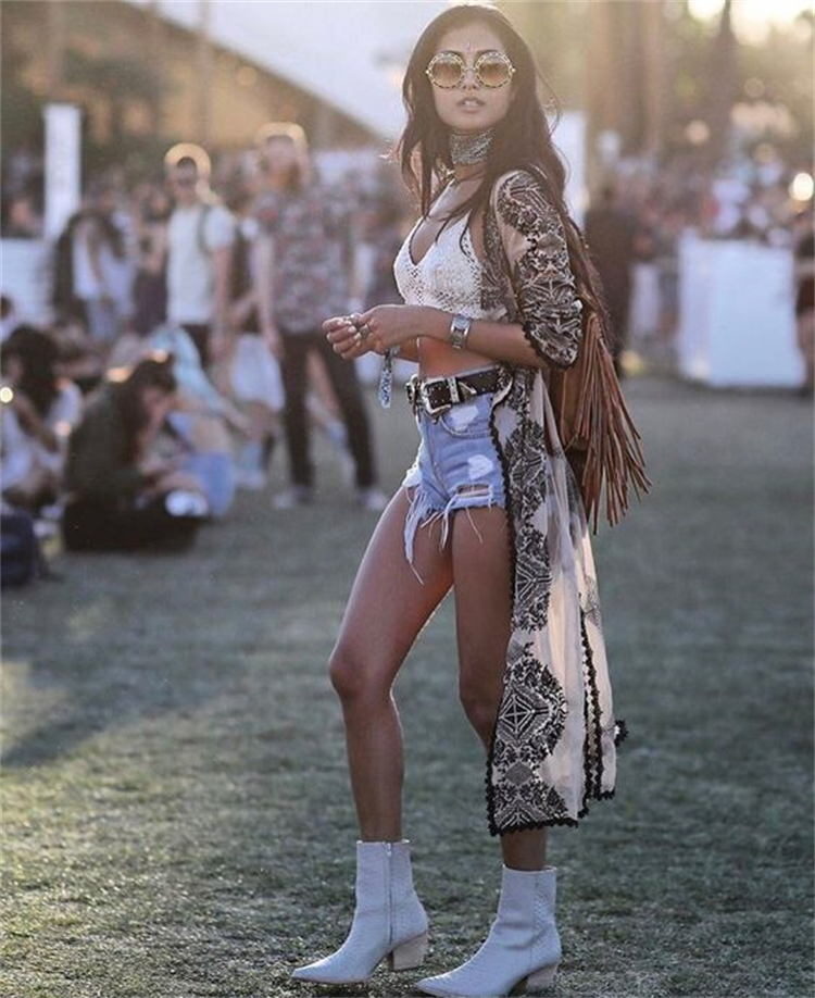 Hot And Sexy Festival Outfits For Coachella; Festival Outfits; Outfits; Coa...