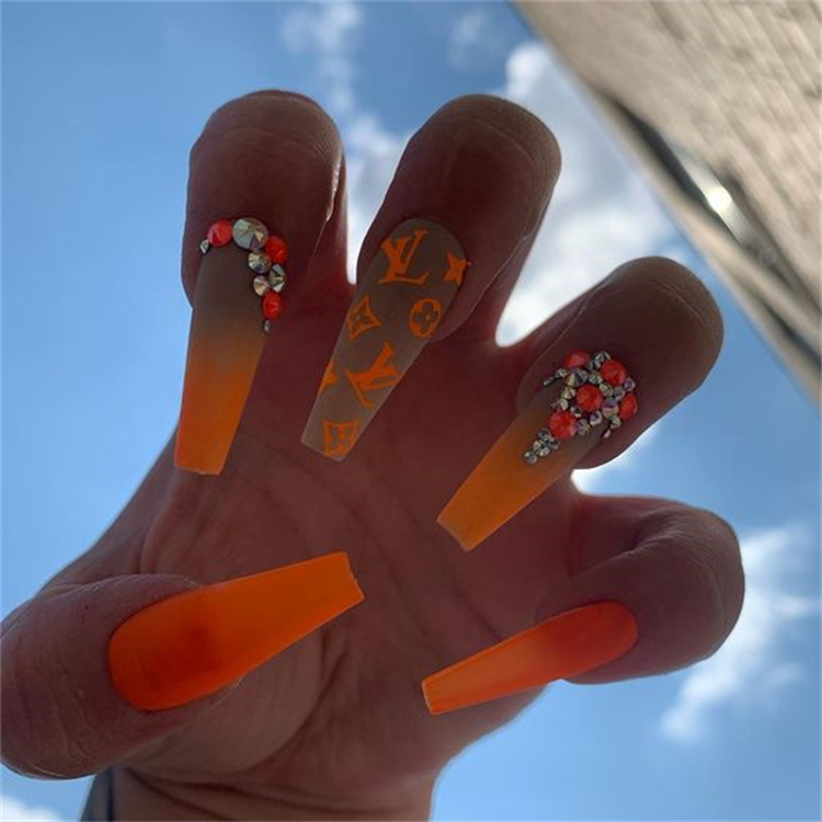 Luxury Nail Designs To Make You Look Stylish And Glam; Luxury Nail; Nail; Nail Design; Chanel Nail Design; LV Nail Design; Gucci Nail Design; Coffin Nail; Stiletto Nail; #luxurynail #nail #naildesign #guccinail #lvnail #chanelnail #stilettonail #coffinnail