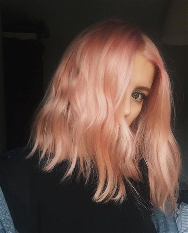 Amazing Fall Hair Colors To Conquer This Season; Hair Color; Fall Hair Color; Hair; Hair Ideas; Hairstyles; Balayage Hair Color; Blonde hair Color; #hair #haircolor #balayagehaircolor #hairstyle #fallhaircolor #pinkhaircolor #caramelhaircolor