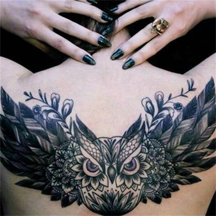 Cool And Stylish Owl Tattoo Designs You Must Try Now; Tattoo; Tattoo Design; Owl Tattoo; Owl; Owl Tattoo Design; Arm Tattoo; Finger Tattoo; Ankle Tattoo; #tattoo #tattoodesign #owl #owltattoo #ankleowltattoo #fingerowltattoo #armowltattoo #backowltattoo