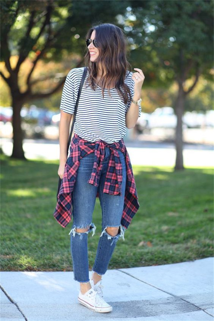 Casual Fall Outfits With Flannel Shirt To Make You Glam; Fall Outfits; Fall Shirt; Fall Flannel Shirt; Flannel Shirt; Shirt; Casual Flannel Shirt; #shirt #flannelshirt #fallflannelshirt #casualflannelshirt #falloutfit #outfits #fallshirt