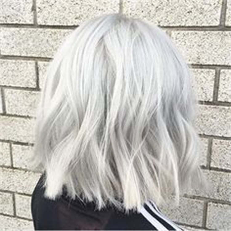 25 Amazing Silver Hair Color Hairstyles You Must Love To Try; Silve Hair; Silver Color; Platinum Hair; Hair Color; Ash Brown Hair; Hair; Hairstyles; Silver Ponytail; Silver Hairstyles; #silverhair #silverhaircolor #haircolor #silverhair #platinumhair #silverhairstyles