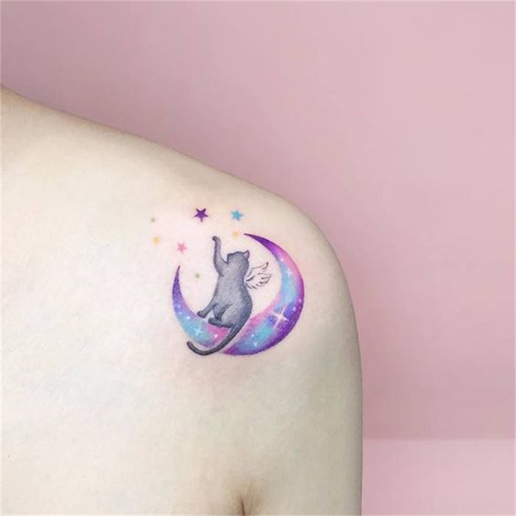 Cute And Cool Cat Tattoo Designs To Melt Your Heart; Cat Tattoo; Tattoo; Tattoo Design; Cute Tattoo; Finger Cat Tattoo; Ankle Cat Tattoo; Arm Cat Tattoo; Back Cat Tattoo; #cat #cattattoo #tattoo #tattoodesign #anklecattattoo #armcattattoo #backcattattoo #fingercattattoo