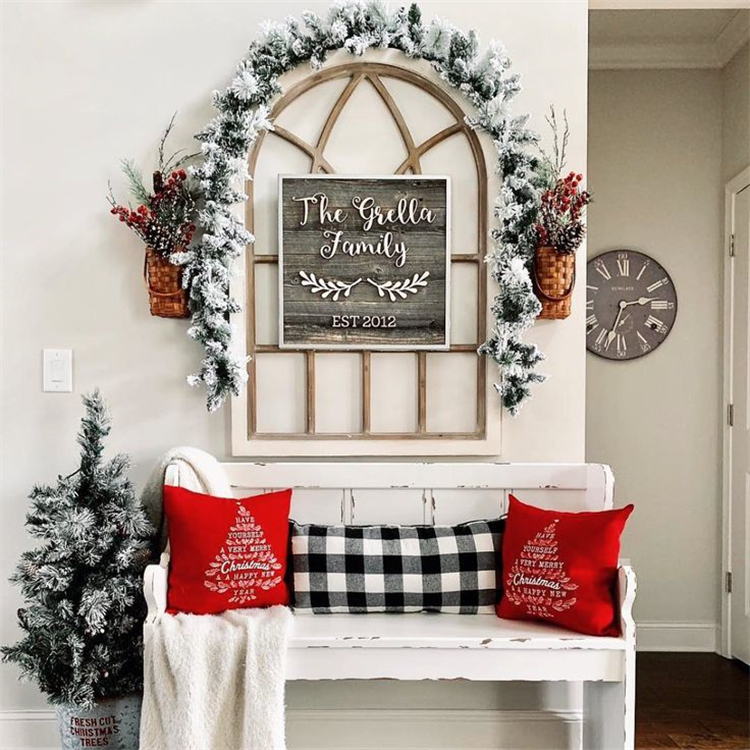 Amazing Christmas Home Entryway Decoration Ideas In 2021; Christmas Decor; Christmas Holiday; Home Decor; Entryway Decor; Entryway Decoration; Christmas Entryway Decor; Entryway #entryway #christmas #christmasdecor #homedecor #entrywaydecor #entrywaydesign #christmashomedecor