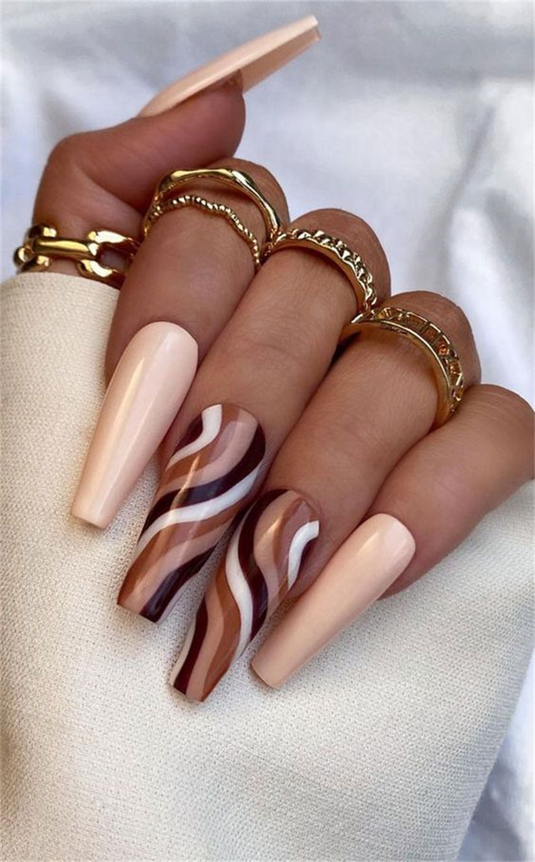 Gorgeous Fall Nail Designs To Make You Look Stunning; Fall Nail; Autumn Nail; Fall Nail Design; Nail Design; Fall Square Nail; Fall Coffin Nail; Fall Almond Nail; Fall Stiletto Nails; Nails; Fall Nail Color #fallnail #fallnaildesign #autumnnail #nail #falllongnails #fallsquarenail #fallstilettonail #fallcoffinnail #coffinnail