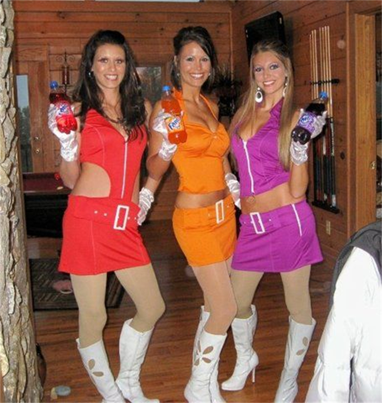 Gorgeous College Girl Halloween Costumes To Make You Glam; Halloween; Halloween Costumes; College Girl Halloween Costumes; Bunny Halloween Costumes; Lifeguards Halloween Costumes; Avatar Halloween Costumes; Fanta Girl Halloween Costumes; Social Butterfly Costumes #costumes #halloween #halloweencostumes #collegehalloweencostumes #socialbutterflycostumes #avatargirlhalloweencostumes #fantagirlcostumes #lifeguardscostumes