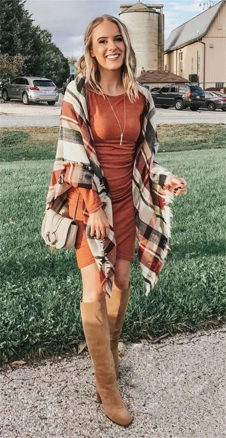 Elegant Fall Outfit Ideas To Give You A Flawless Look; Fall Outfits; Outfits; Fall Skirt; Fall Dress; Fall Jeans; Fall Outfits Ideas; Skirt; Dress; Jeans Outfits; #falloutfits #outfits #fallskirt #falldress #falljeans #skirt #dress #jeansoutfits