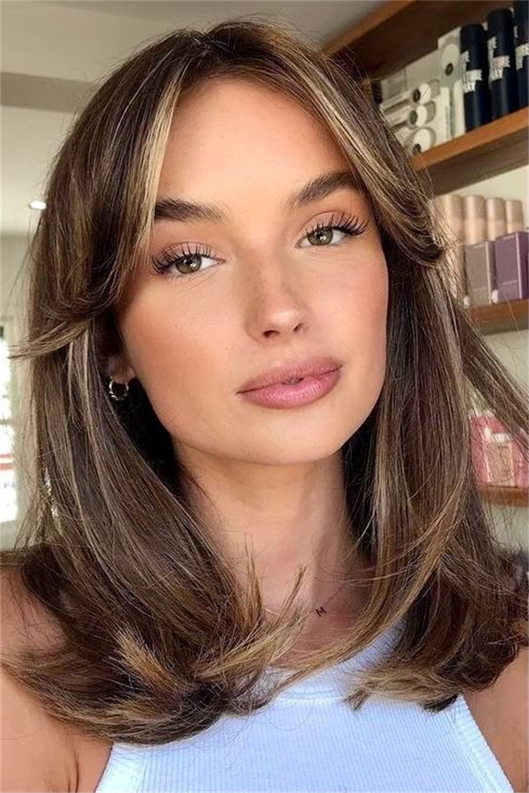 Hairstyles To Cover Your Big Forhead And Make It Flawless; Hairstyles; Bob Hairstyles; Bangs Hairstyles; Curtain Bangs Hairstyles; Side Bangs Hairstyles; Fringe Hairstyles; Bob Haircut; #hairstyles #bobhairstyles #bobhaircut #bangshairstyles #curtainbangs #sidebangshairstyles #fringehairstyles #hairideas
