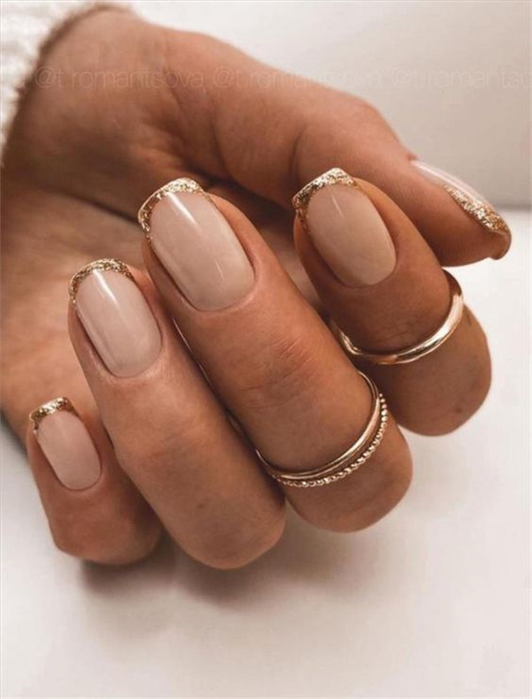 Stunning Spring Nail Designs You Must Follow In 2022; Floral Nails; Lovely Nails; Nails; Square Nails; Nail Design; Flower Nails; Coffin Nails; Stiletto Nails; Flower Square Nails;  #nails #coffinnail #flowernails #squarenail #naildesign #floralnails #coffinnail #stilettonail #springnail #springflowernail #rosenails