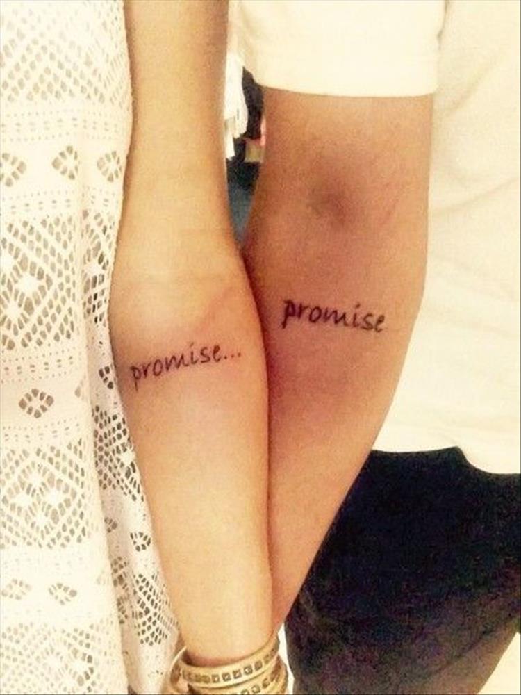 Gorgeous Couple Matching Tattoos To Make Your Fall In Love; Couple Tattoo Ideas; Couple Tattoos; Matching Couple Tattoos;Simple Couple Matching Tattoo;Tattoos; Finger Matching Tattoo; Ankle Matching Tattoo; Shoulder Couple Matching Tattoo; #tattoo #couplematchingtattoo #matchingtattoo #fingermatchingtattoo #armmatchingtattoo #anklematchingtattoo #shouldermatchingtattoo #coupletattoo