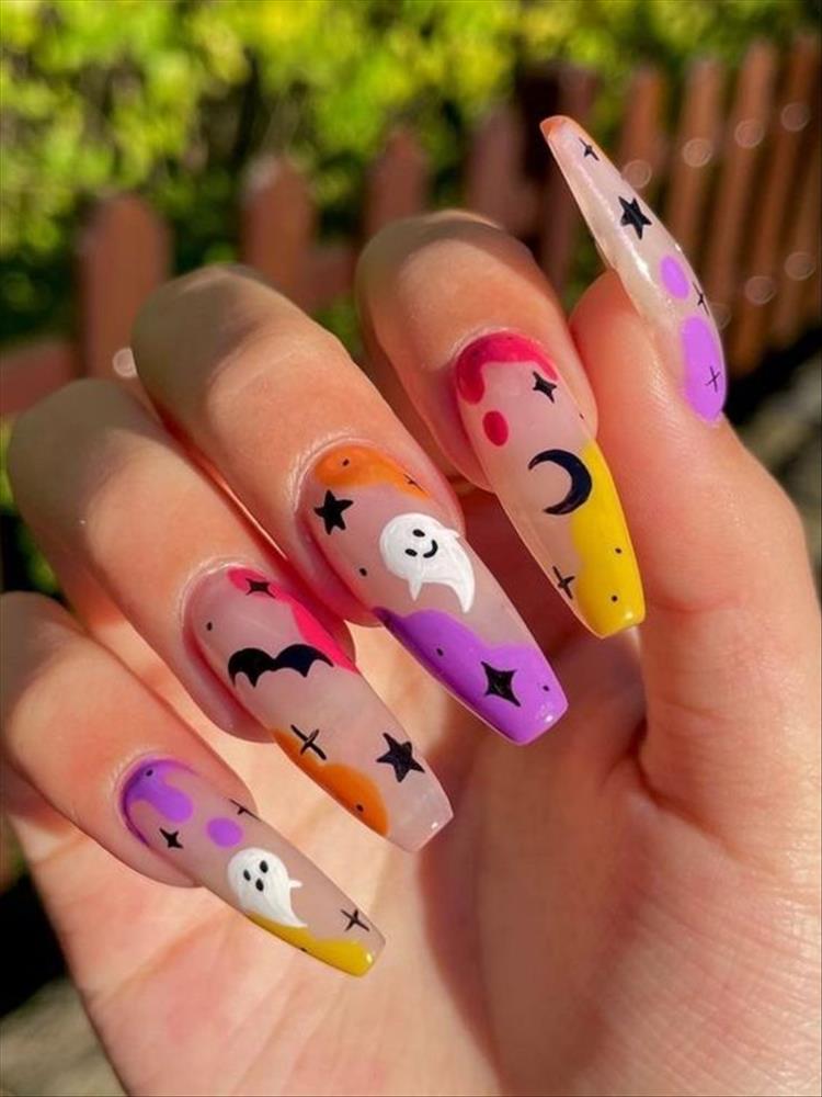#Halloween #halloweennail #scarynail #nail #naildesign #squarenail  ghostnail, halloweennail, pumpkinnails, scaryhalloweennail, shortsquarenail, skullnails