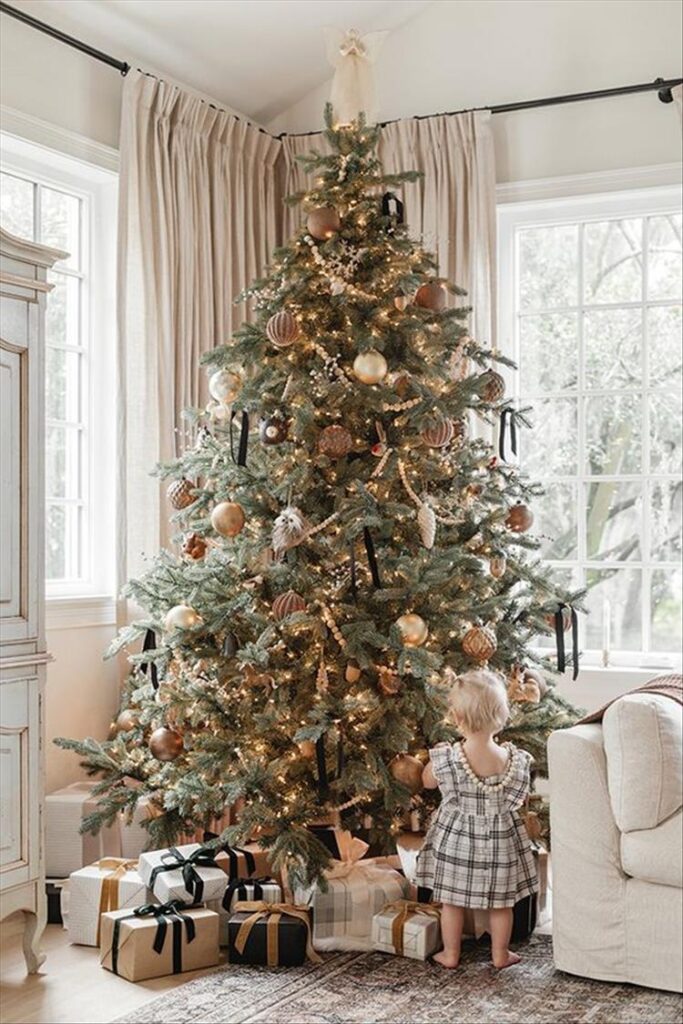 50 Gorgeous Christmas Tree Decoration Ideas For You - Women Fashion ...