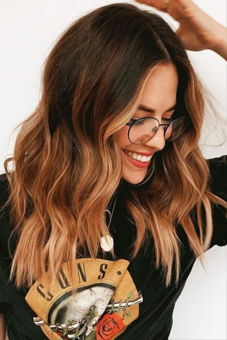 #hairstyle, balayage hair color, caramel hair color, fall hair color, hair, haircolor, pink hair color,#haircolor, hair color, ombre color, ombre hair, ombre hair color #fallhaircolor #autumnhaircolor