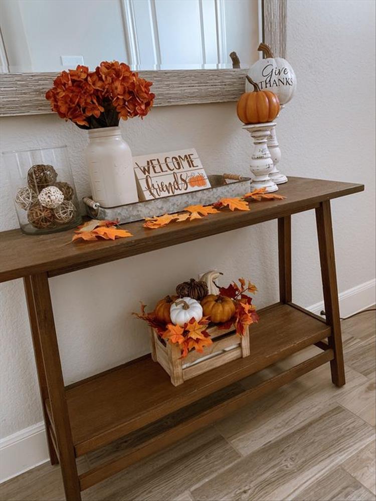 #homedecor, holiday, table centerpiece, table decor, thanksgiving, thanksgiving table centerpiece, thanksgiving table decor, thanksgiving table setting #thanksgiving #thanksgivingdecor #homedesign #falldecor #fallhomedecor, homedecor, fall home decor