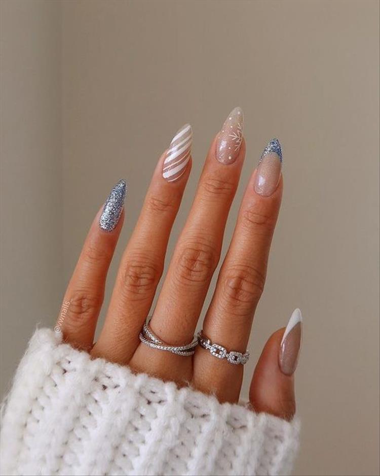 Elegant Winter Nail Designs To Make You Feel Blessed, winter nail, Christmas nails, nail, nail design, Christmas, holiday nails, nail art #nail #nailart #winternail #christmasnail #holidaynail