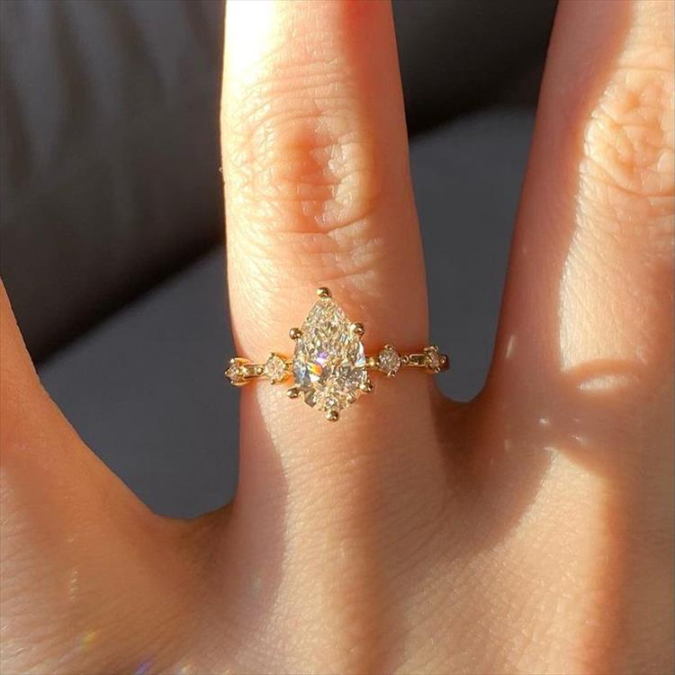 wedding ring, ring, engagement ring, diamond ring, diamond wedding ring, diamond engagement ring, fancy ring #ring #diamondring #weddingring #engagementring #diamondweddingring #diamondengagementring
